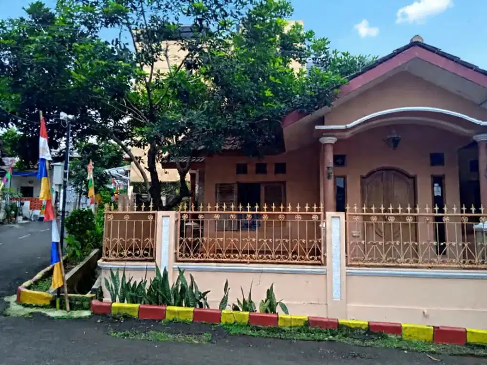 DIJUAL RUMAH BAGUS SIAP HUNI HOOK HARGA NEGO STRATEGIS CITAYAM DEPOK BO173