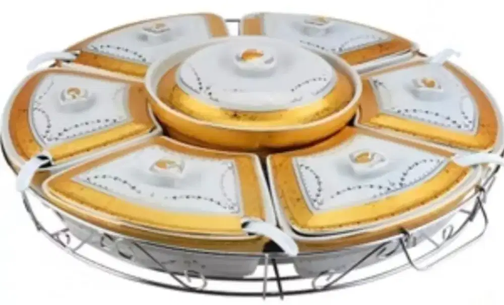 Wadah Saji Prasmanan Set