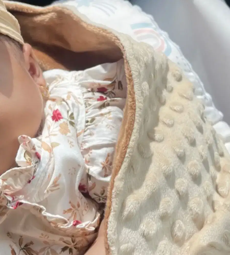 Dibutuhkan babysitter jaga anak