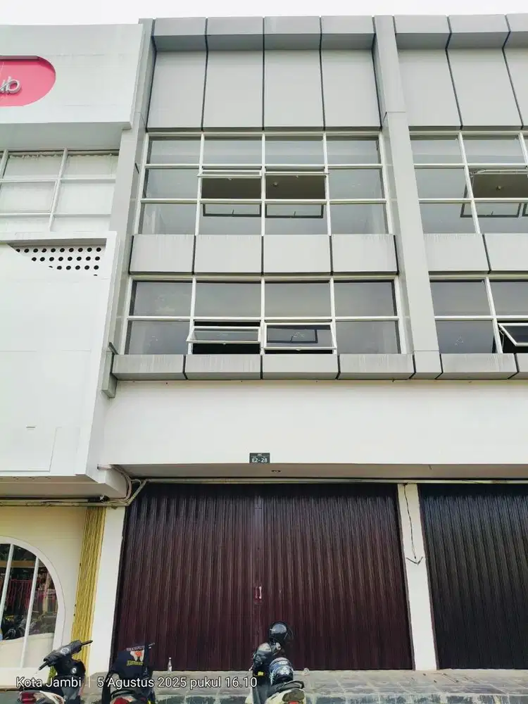 Dijual ruko JBC