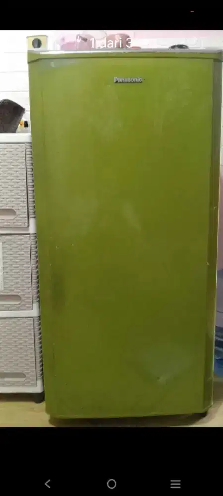 Kulkas PANASONIC 1 pintu masih bagus dingin semriwing LANCAR JAYA.