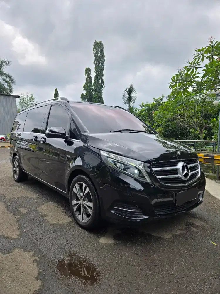 Mercedes Benz V220 v220d Diesel 2016 tgn1 Km 50rban record