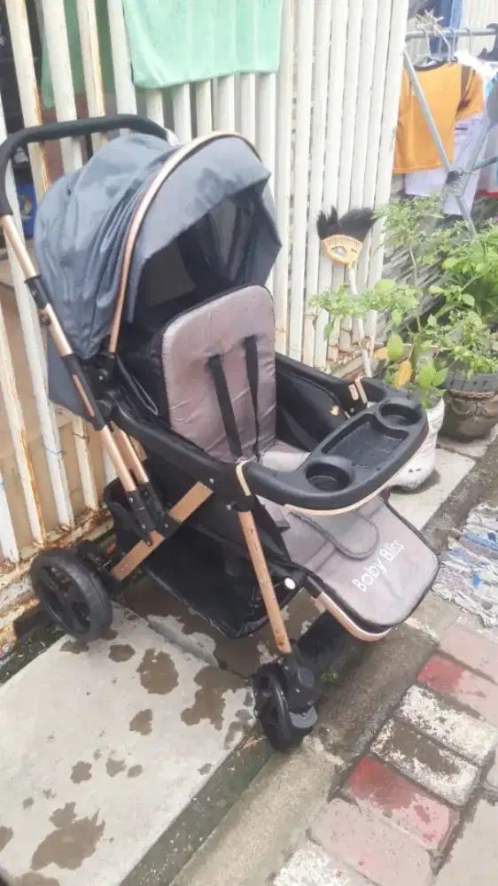 Stroller jarang dipakai masih fungsi