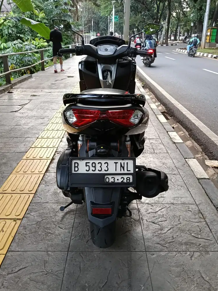 DP MINIM 1JTA CASH KREDIT NEW YAMAHA N MAX KUNCI THN 2023 PJK IDUP