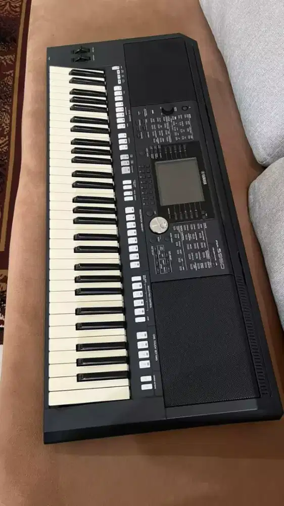 Dijual
Keyboard Yamaha PSR - S 950 kondisi bekas
Full kelengkapan