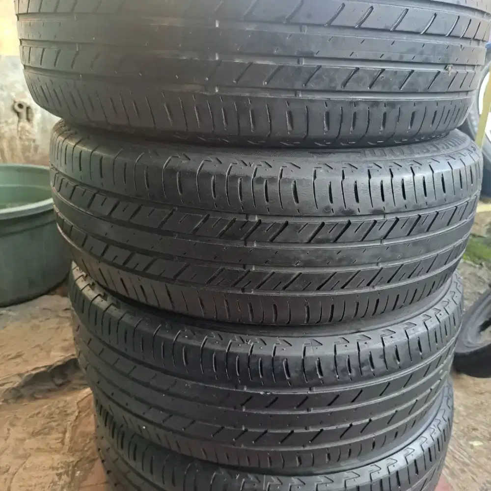 Ban mobil 195 60 16 bridgestone ring 16 brv avanza veloz ertiga xl7