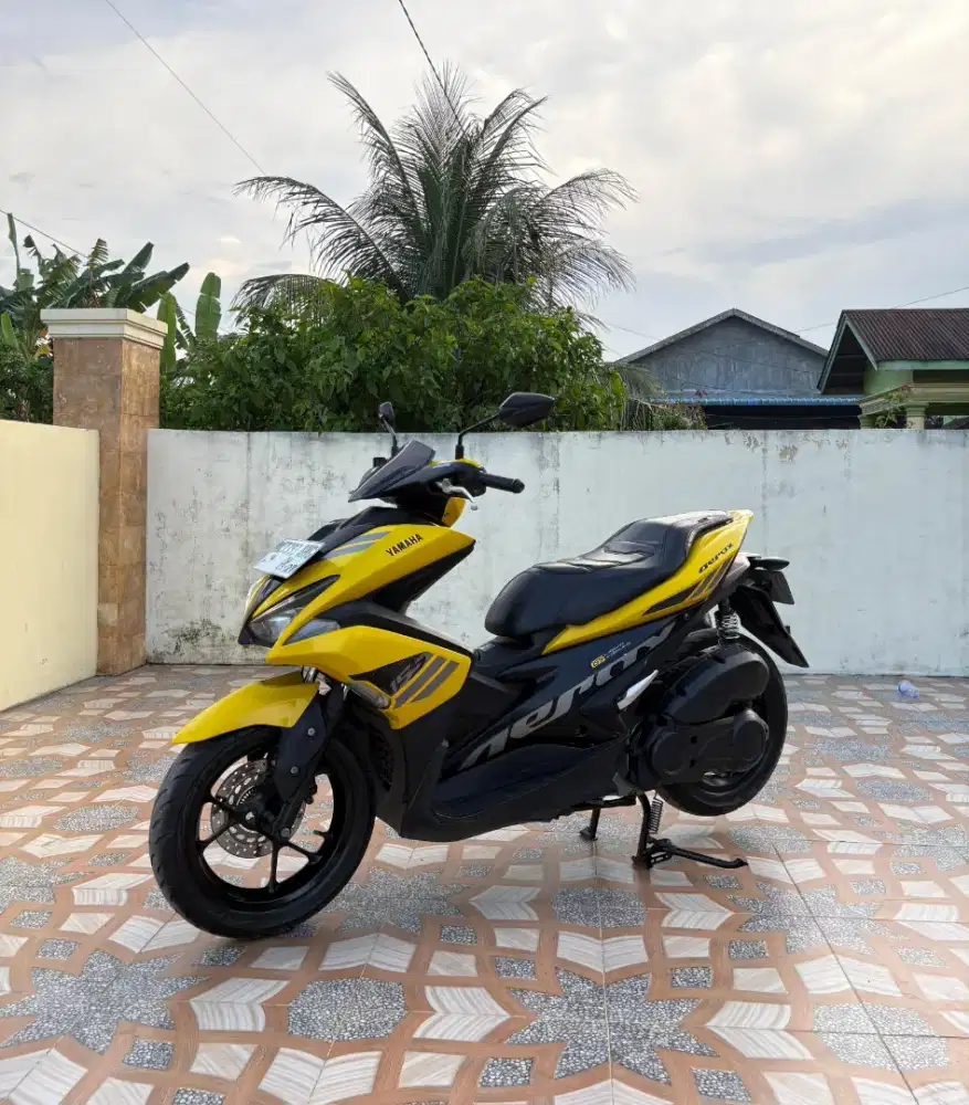 AEROX 155 CC LIKE NEW WARNA LIMITED EDITION