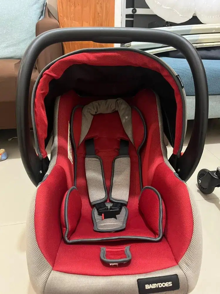 Car seat baby does