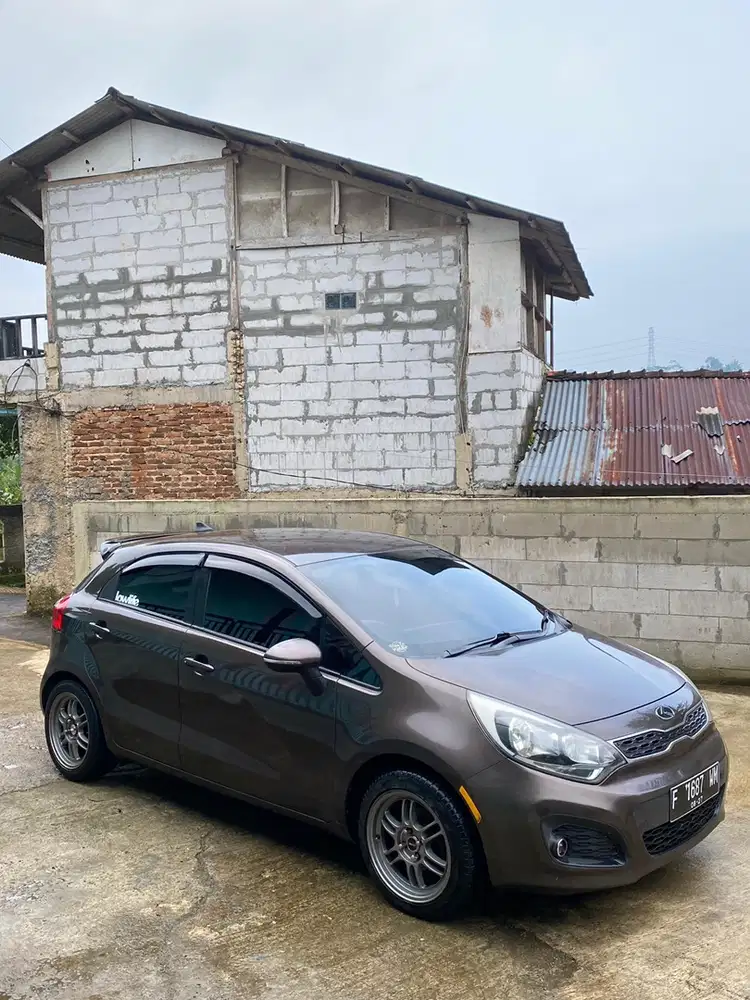 Kia Rio 2012 Bensin