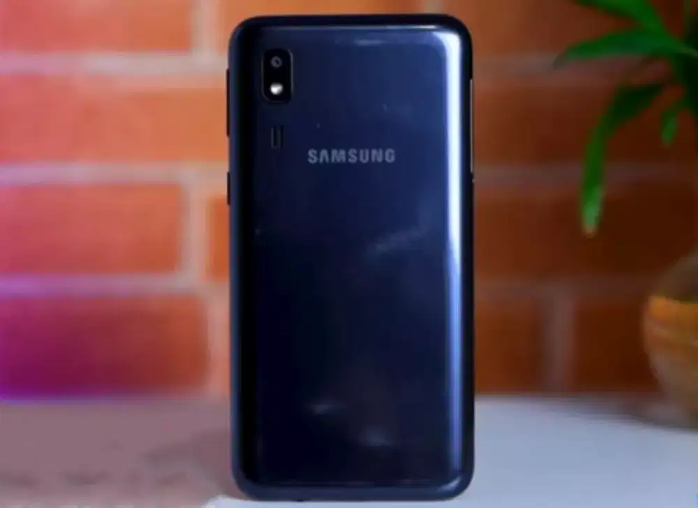 samsung galaxy a2 core lebih muda daripada j series