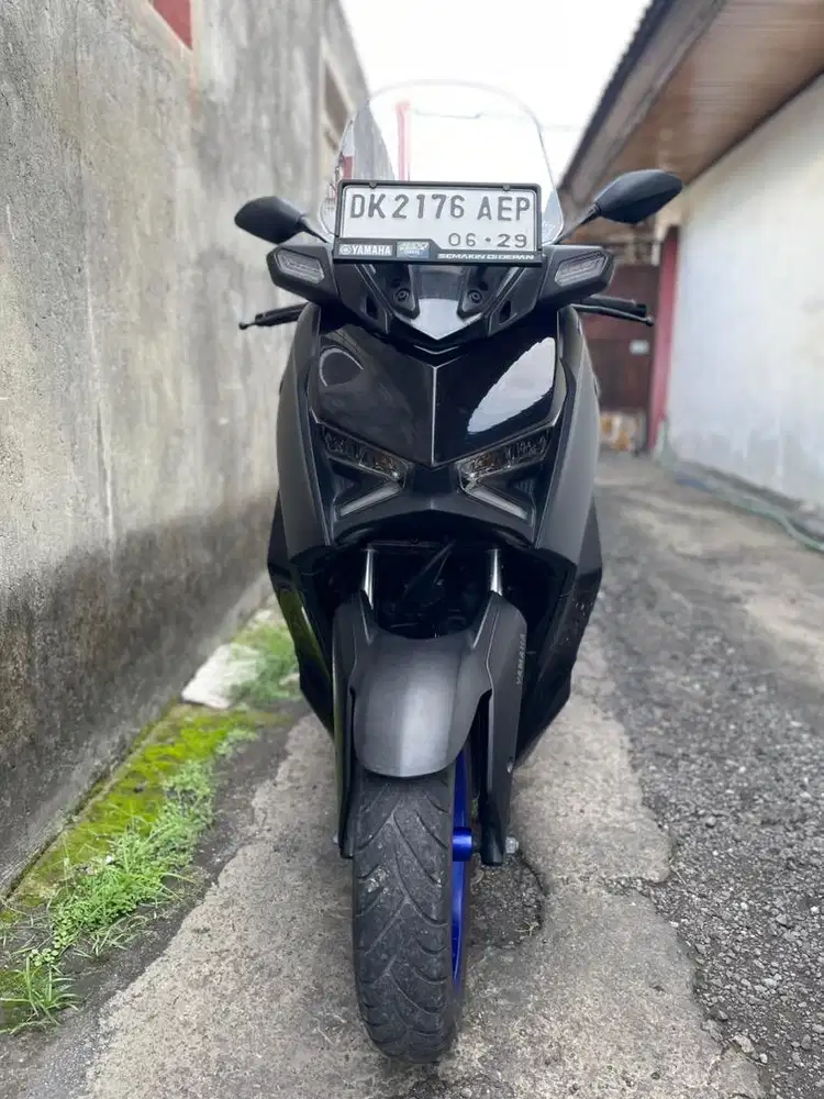 Xmax 250 abs 2024 dp 15 jt  bintang dewata motor