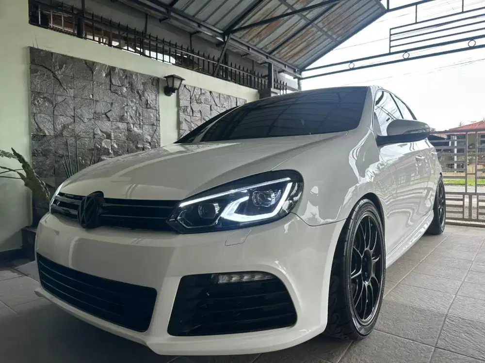 VW Golf MK6 TSI with R Bodykit & Proper Modification