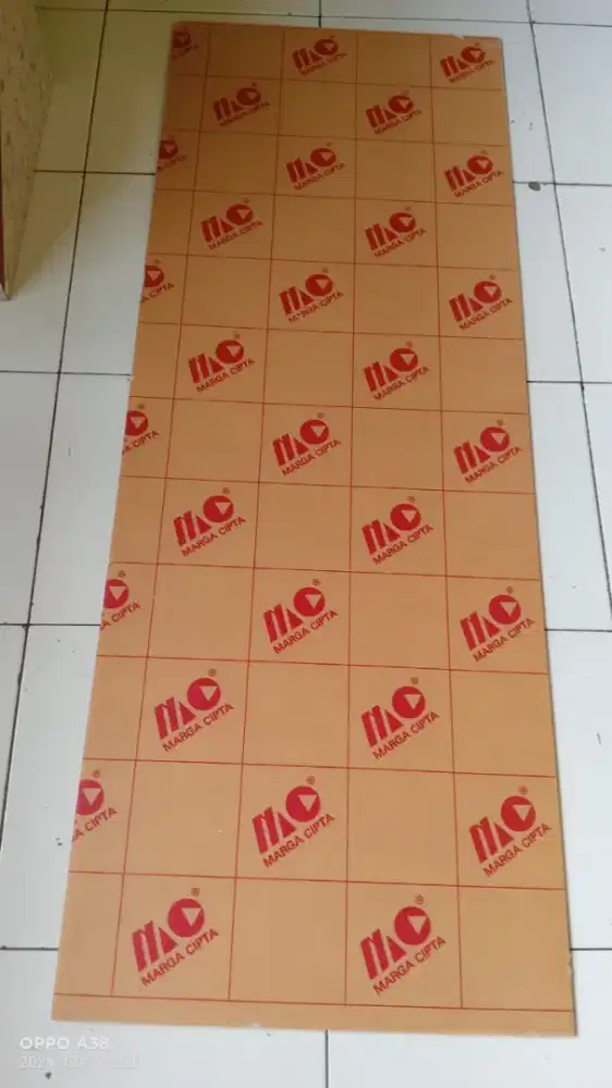 Akrilik 5mm putih susu