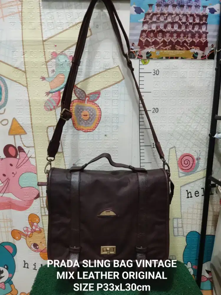 PRADA VINTAGE SLING BAG MIX LEATHER ORIGINAL SIZE P33xL30cm kondisi ok