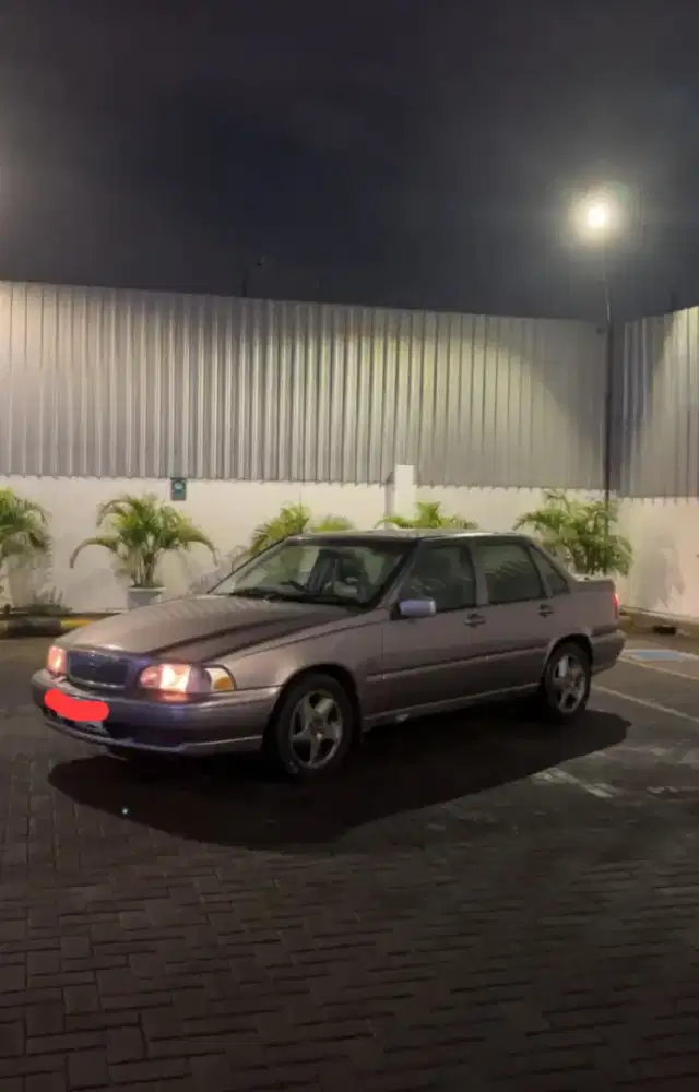 VOLVO S70, WARNA LANGKA PAJAK HIDUP