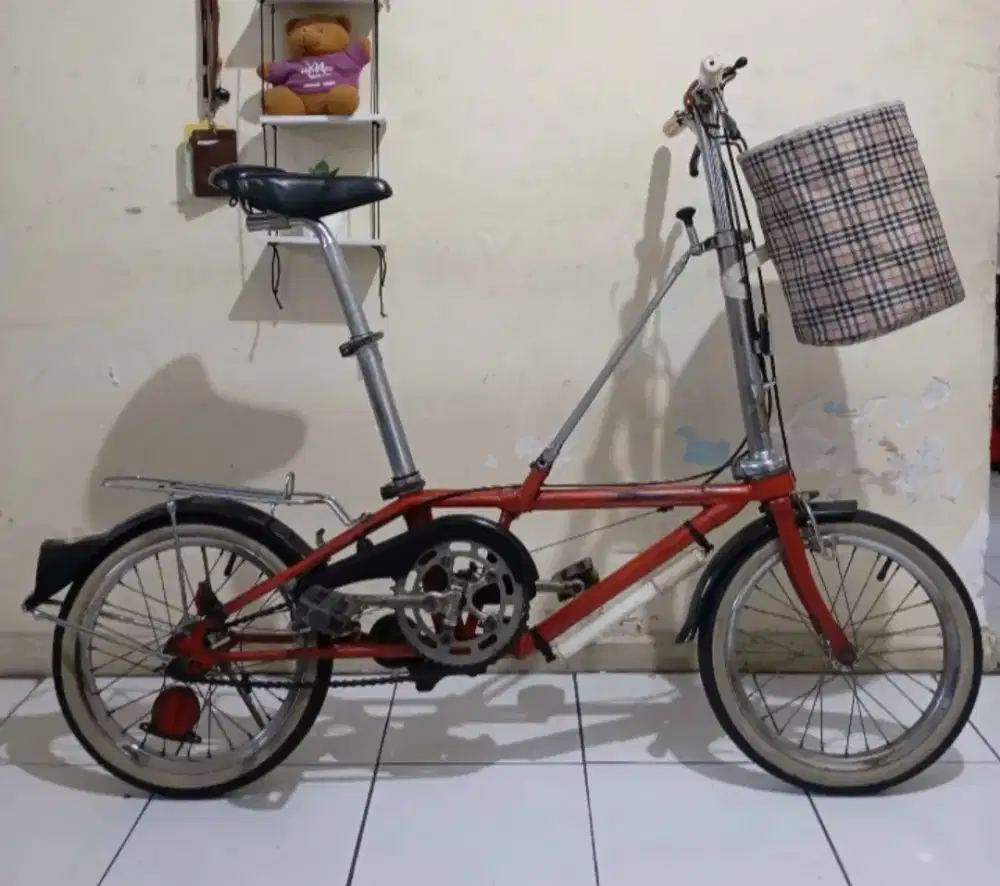 Sepeda Lipat DAHON California