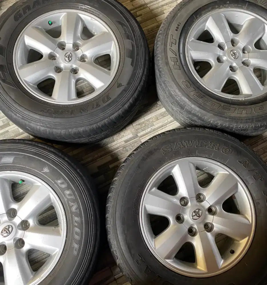 Dijual cepat velg std fortuner masih bisa nego