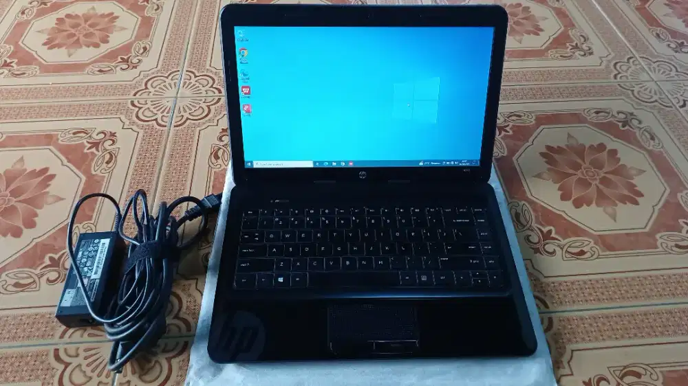 Laptop Murah HP1000