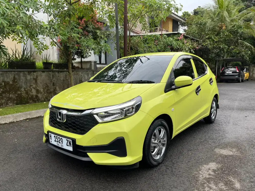 Brio E 1.2 CVT 2024 / Km 4.rb