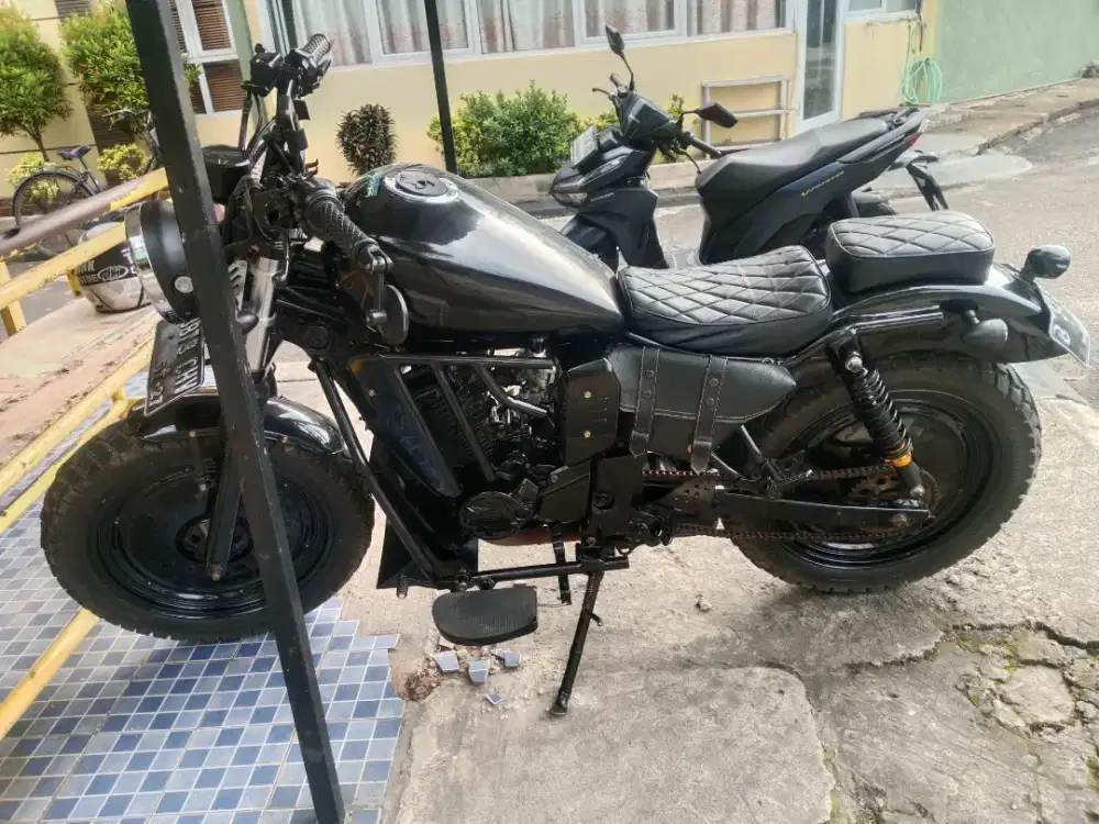 Jual motor castum
