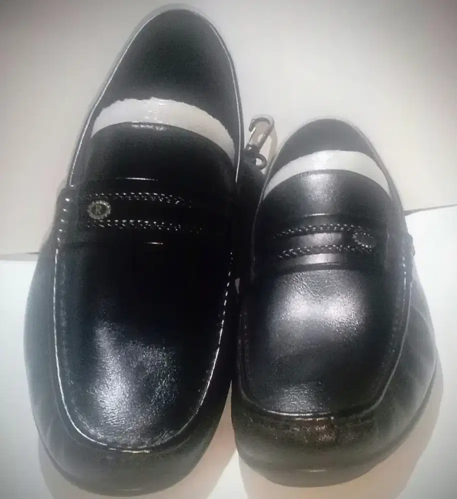 Imparo - Sepatu Pria Kekinian Keren Pantofel Terbaru Trend Origininal