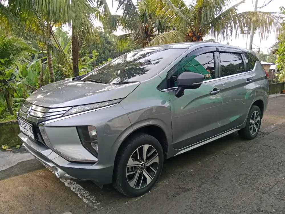Xpander sport A/T 2018 pribadi gres orisinil