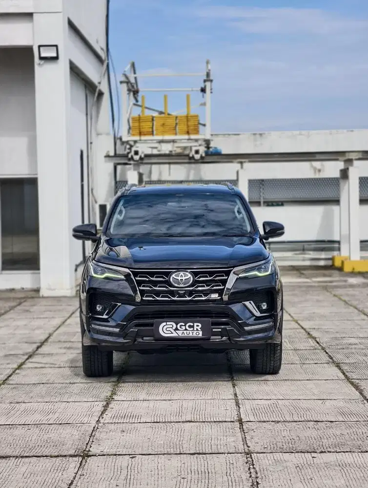 LOW KM 23RB ASLI !! TOYOTA FORTUNER GR 2.8 SPORT 2023 AT MDL 2024/2022