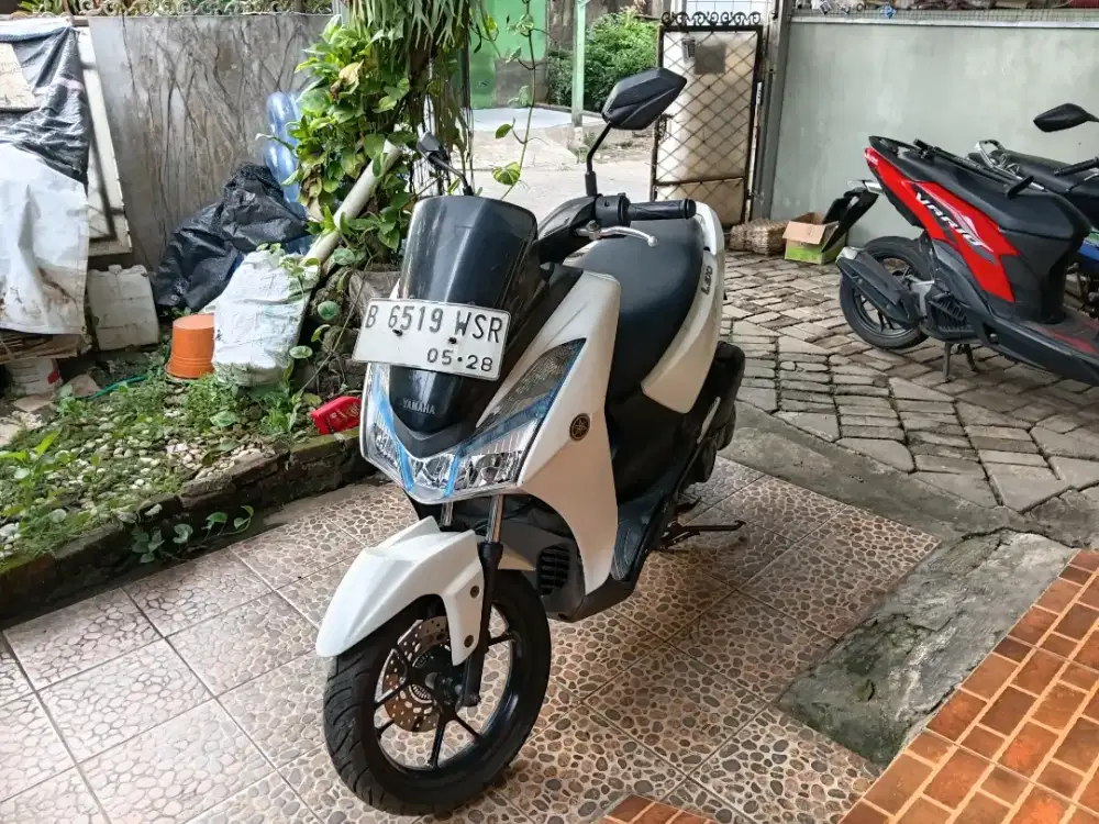 Di jual yamaha lexi