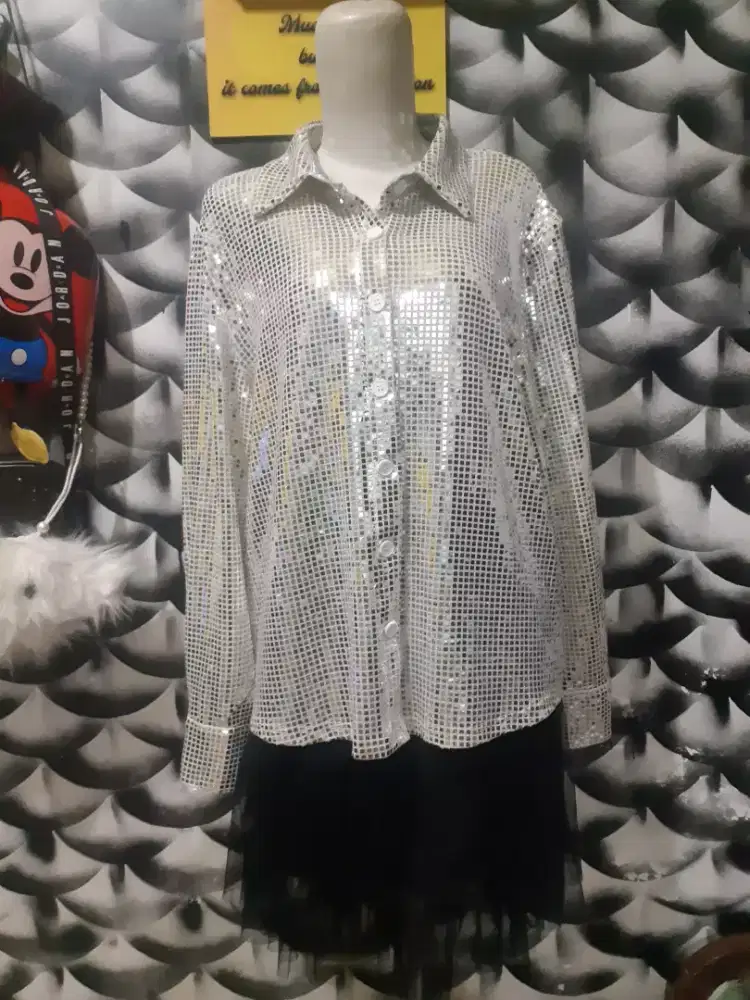 Dacpan atasan pesta/konser sequin metalic preloved tjap karoeng