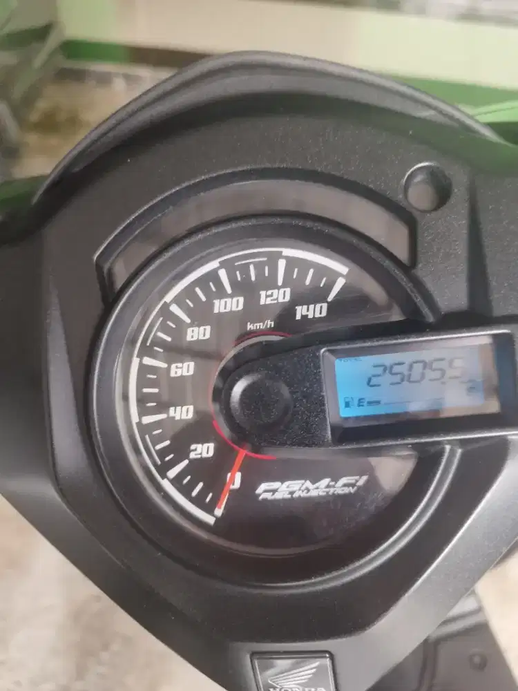 Honda Beat Duluxe Keyless