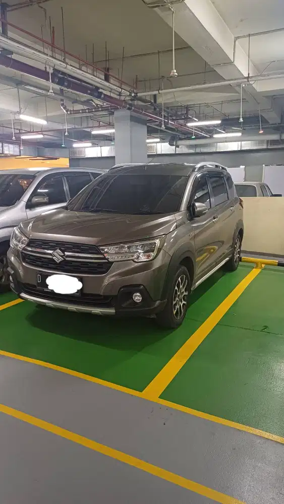 FS! Suzuki XL7 Beta A/T 2021 warna grey metallic