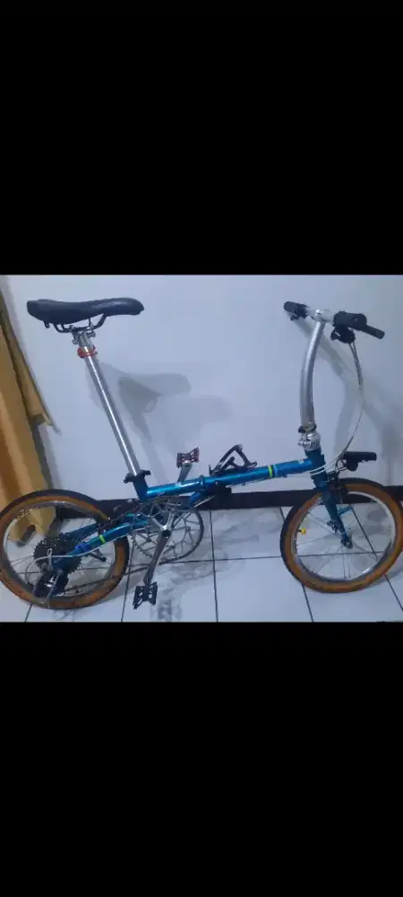 Jual sepeda lipat Fnhon Gust 16+