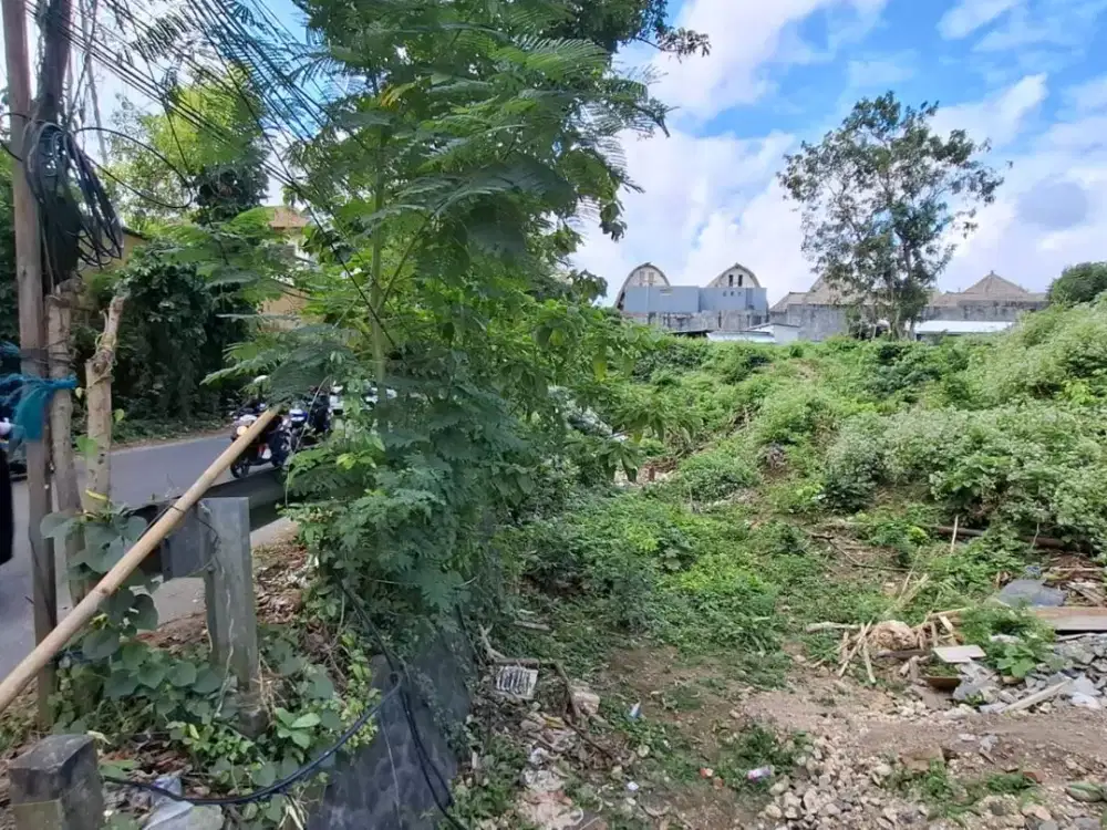 Dijual: Tanah Komersial Strategis di Jalan Utama Dekat Ayana & Pantai Jimbaran — Bali