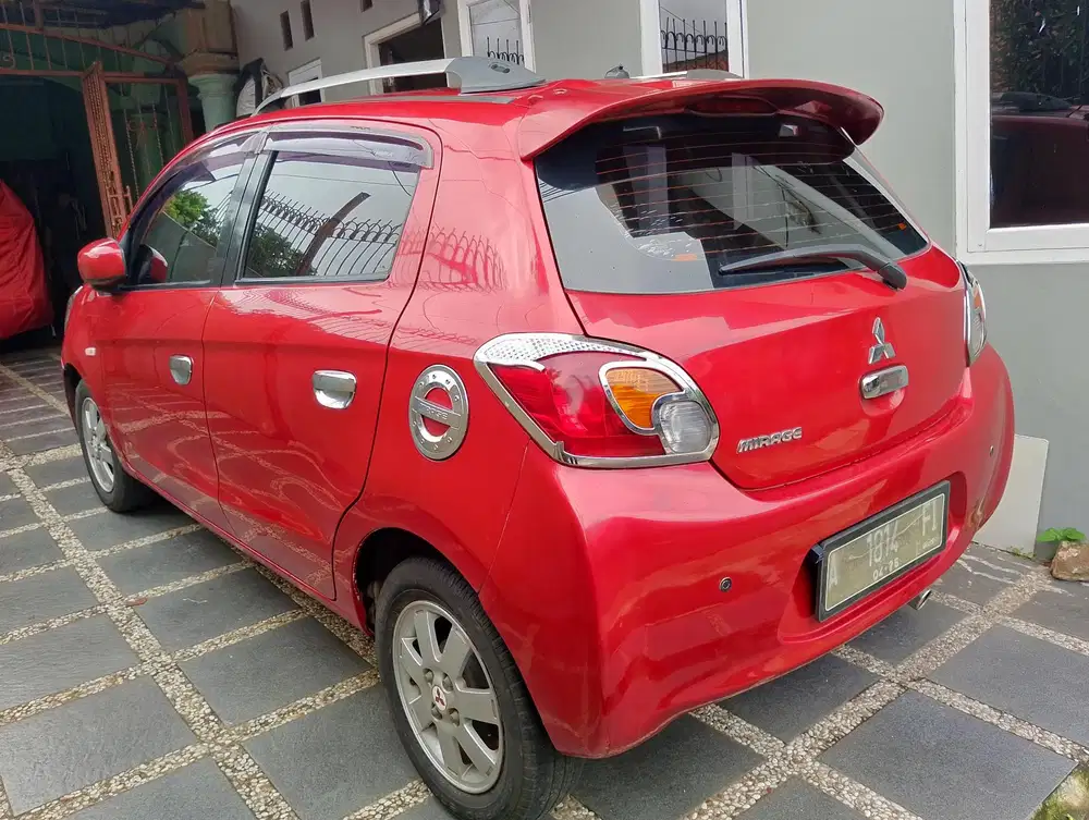 Mitsubishi Mirage 2015 Bensin