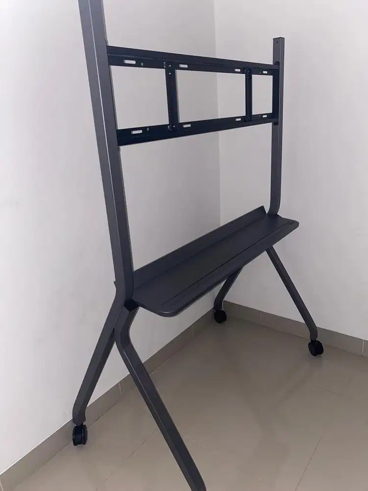 NEW - MAXHUB MOBILE FLOORSTAND ST41