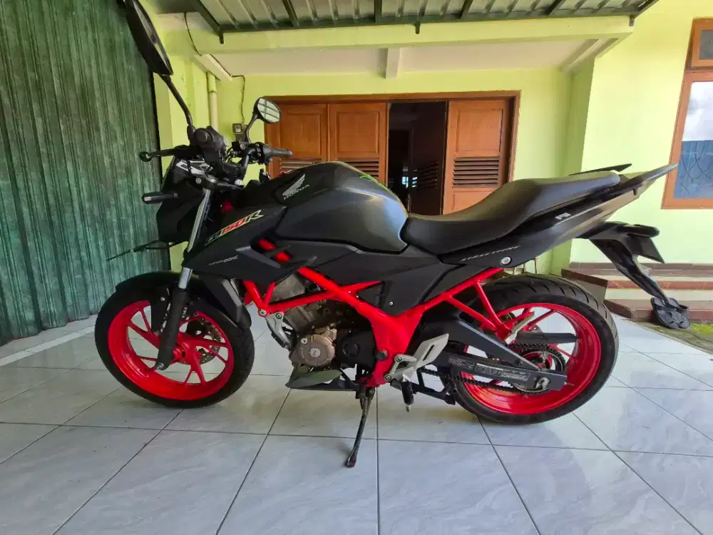 CB 150 R special edition