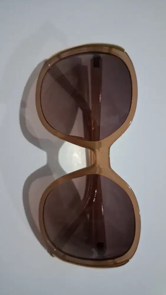 Aksesoris wanita kacamata