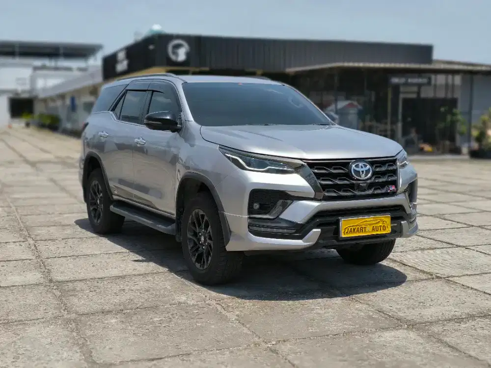 [ KM 2 RB ] FORTUNER 2023 GR SPORT VRZ BERGARANSI KM PASTI ASLI 2024