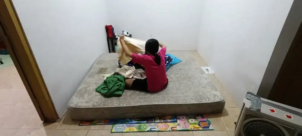Di jual cepat kasur bekas