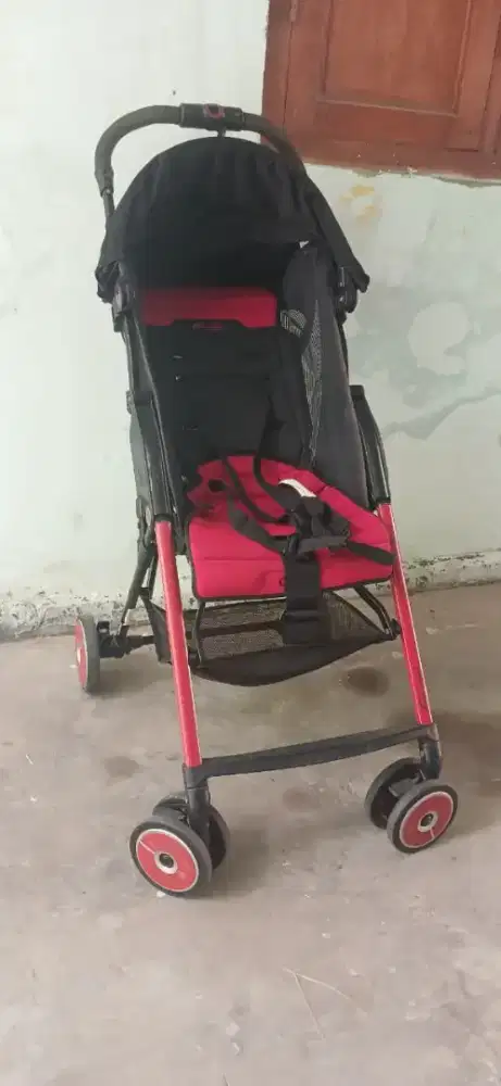 STROLLER MERK COMBI