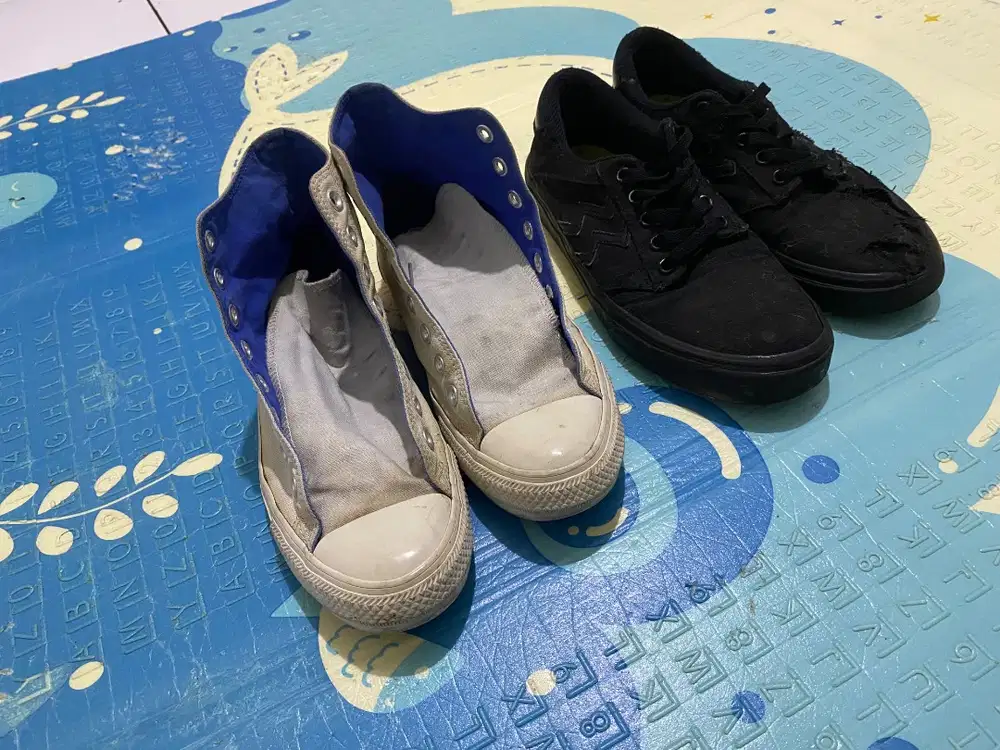 Converse ct 2 fullwhite size 41 
Geoffmax size 42