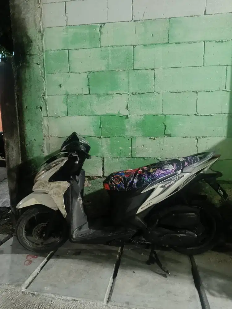 VARIO 125 KZR 2014