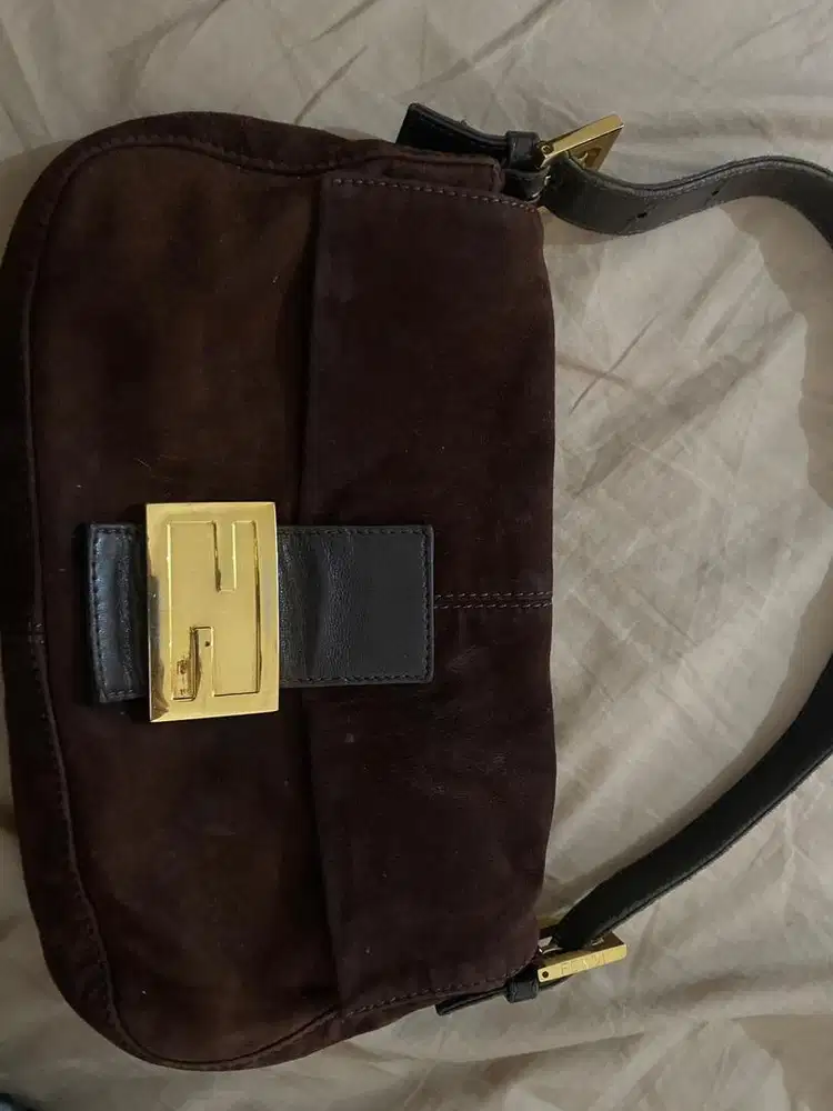 Fendi Mamma Baguette brown Suede