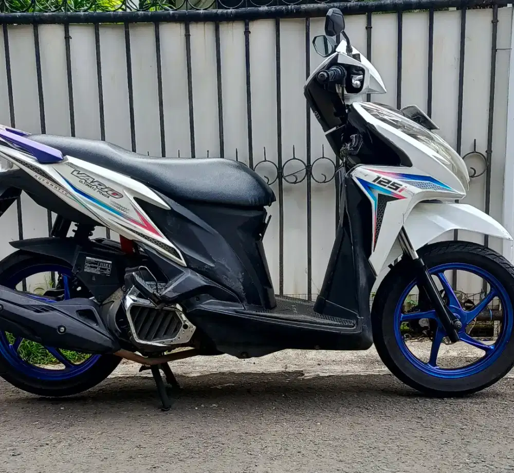 Vario 125 kzr old 2012