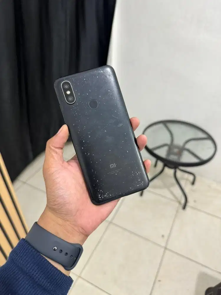 Xiaomi 6x 4/64 tinggal pakek saja lecet manja