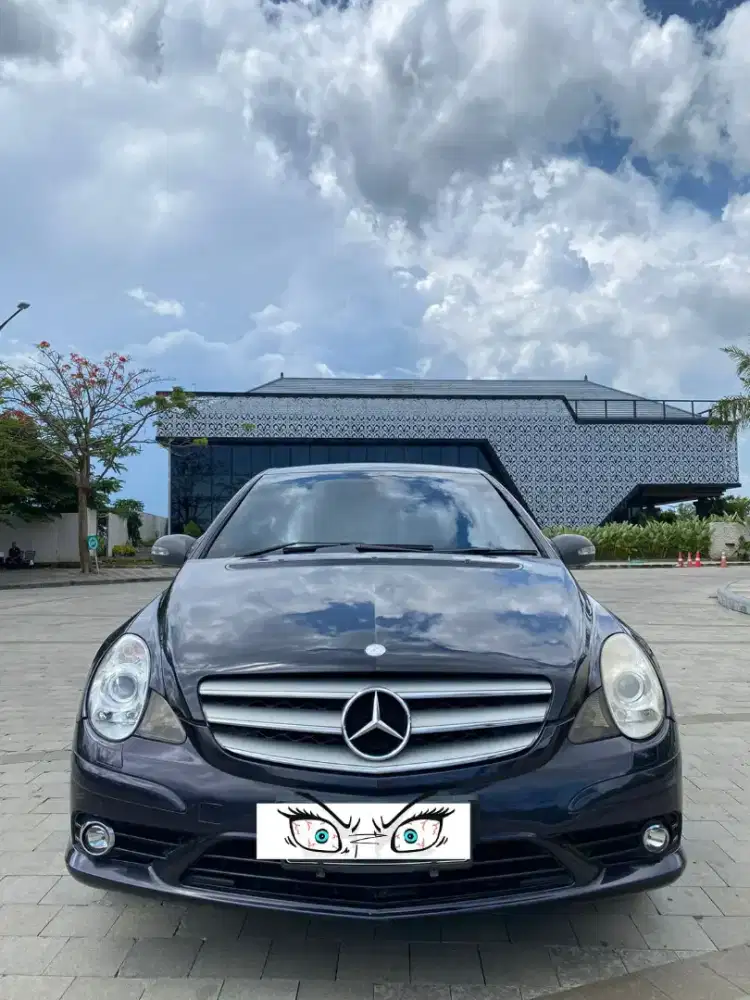 Dijual cepat Mercy family car 7 seat low km cepetan 155jt