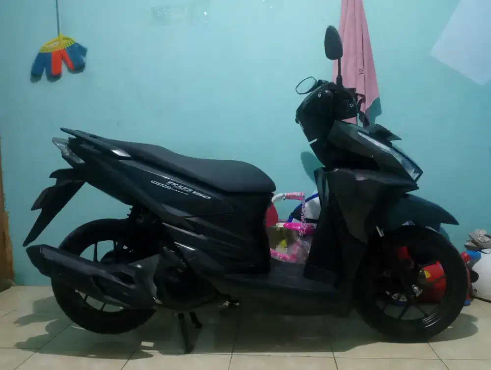 VARIO CC 150 2016 ORIGINAL KM RENDAH