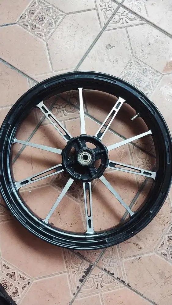 Velg Vrossi Venom Kuma Ring 14 Vario BLACK CHROME