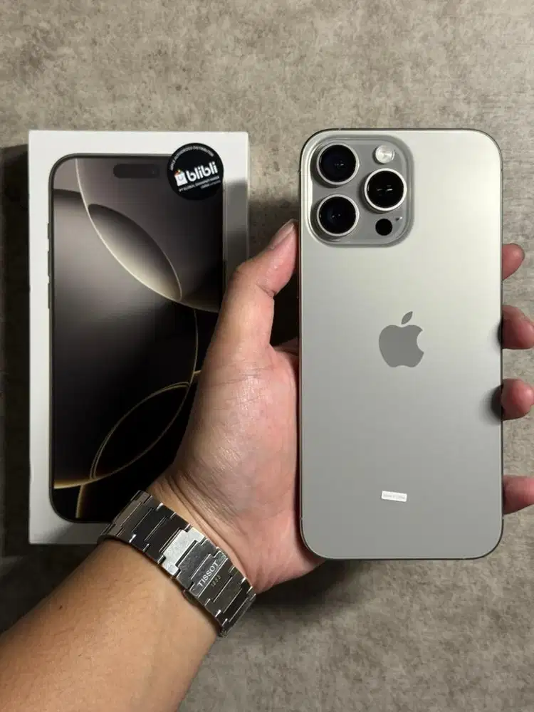 Iphone 16 Pro Max 256gb IBOX Fullset Like New (Garansi On)