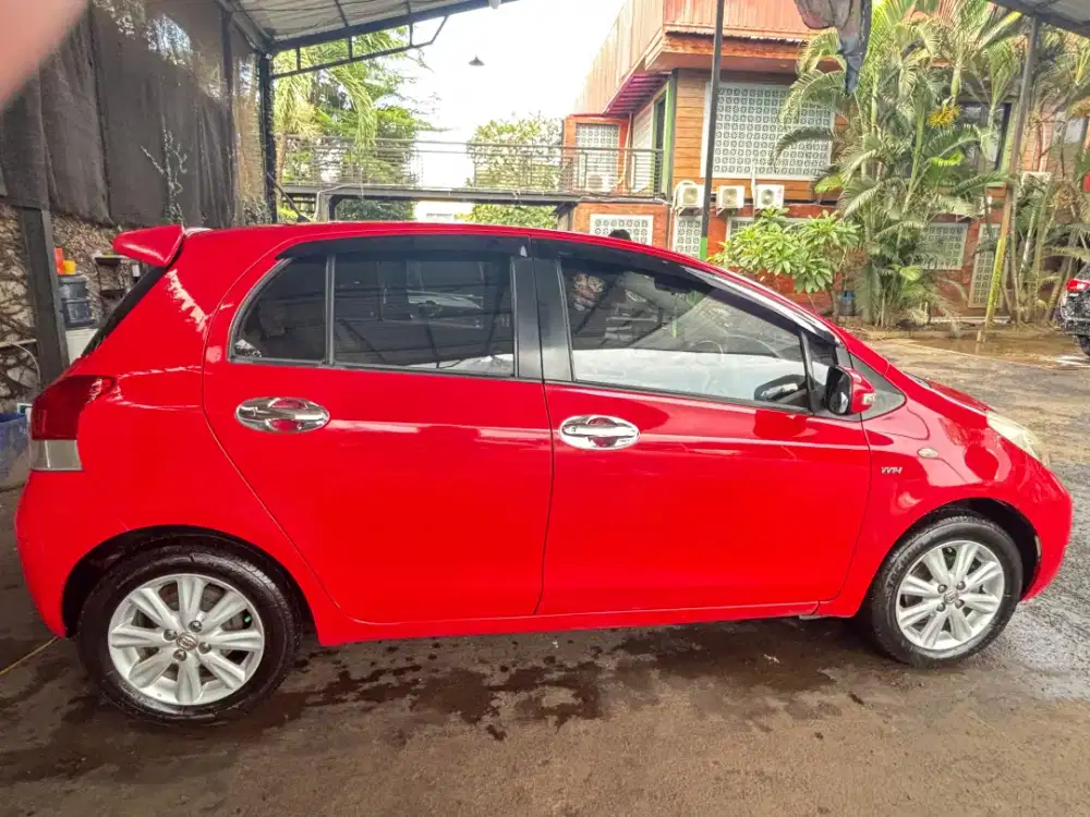 Yaris matic 2011